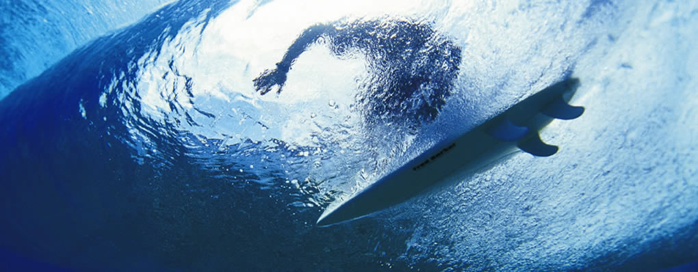 Surf en la polinesia francesa viajes excursiones