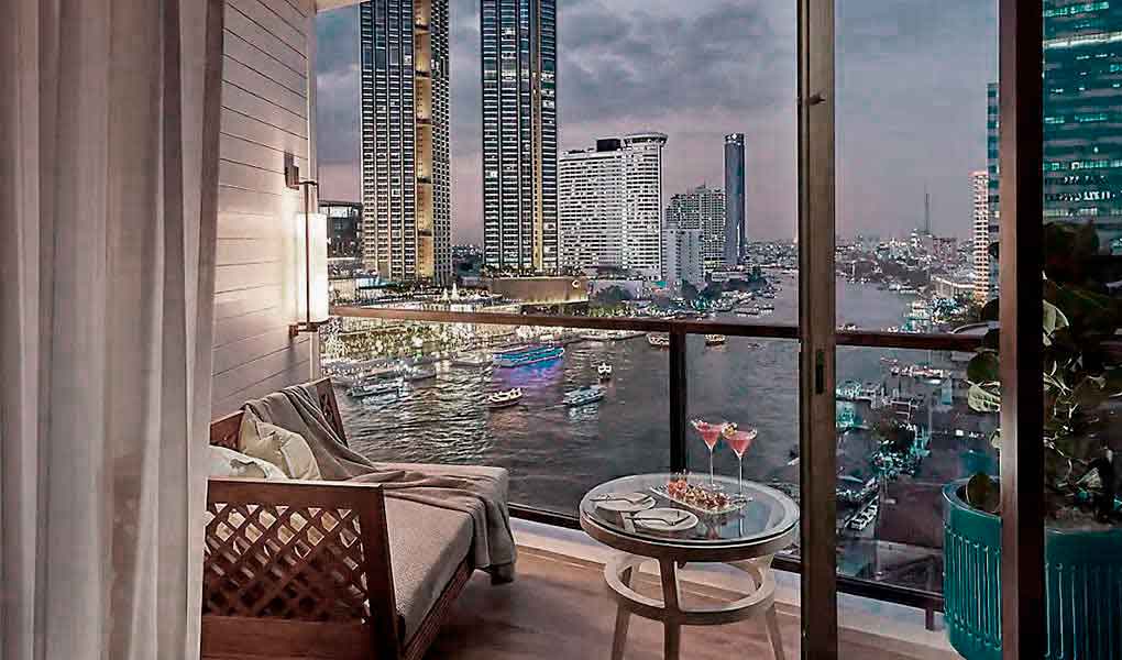 Vistas nocturnas de la ciudad Bangkok habitación hotel de lujo