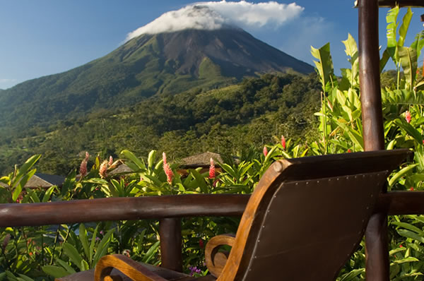 Vistas al volcán Arenal desde la terraza habitación hotel Nayara Costa Rica