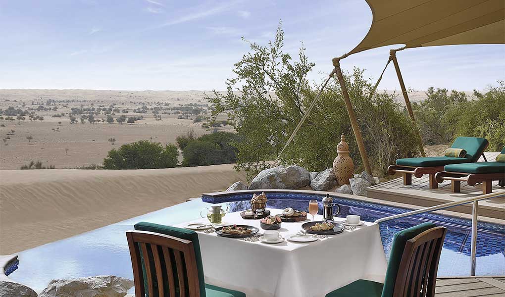 Desayuno con vistas el desierto Dubái Al Maha Desert Resort