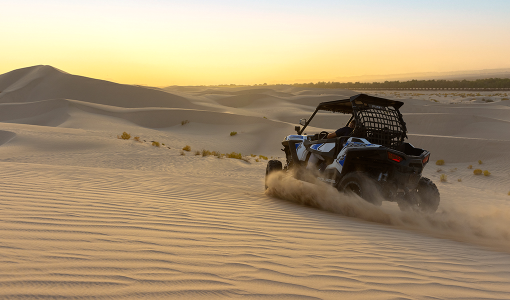 Actividades en el desierto en el hotel Al Wathba Desert Resort
