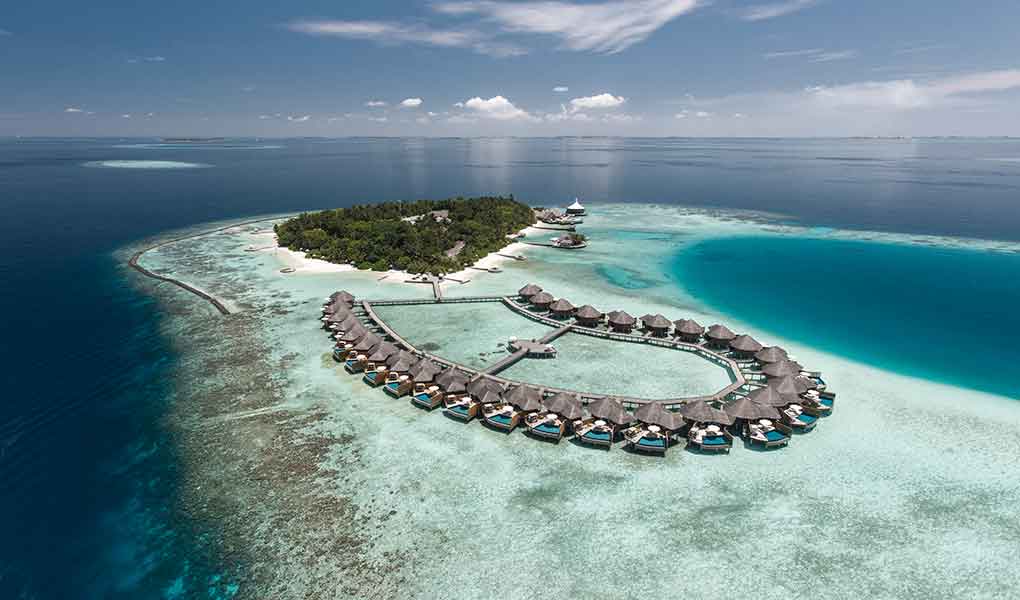 Vista desde el cielo del hotel en Maldivas Baros Maldives