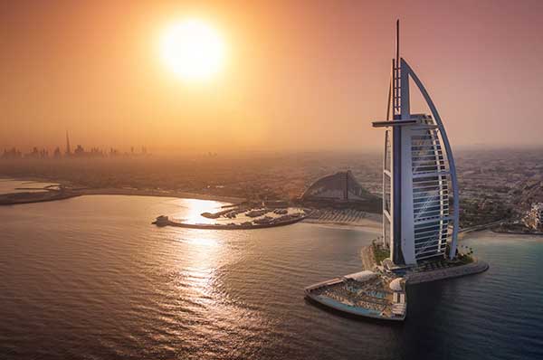 Vistas atardecer mar Dubai Burj Al Arab