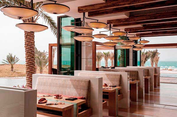 Restaurante del hotel St. Regis Saadiyat Island Resort