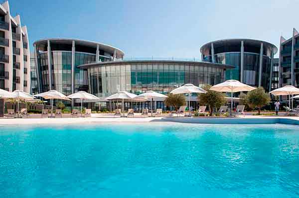  Jumeirah Saadiyat Island zonas comunes y piscina