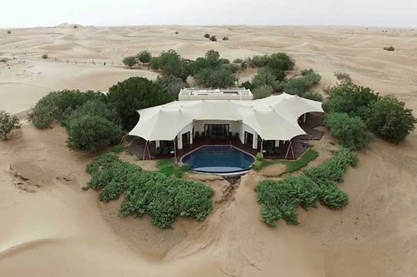Villa privada en el reserva natural Dubai Desert Conservation Reserve en el resort lujo Al Maha
