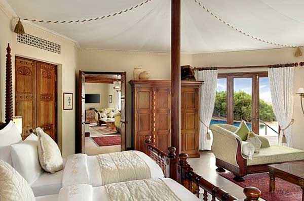 Interior de la tienda de lujo del resort Al Maha en Dubai