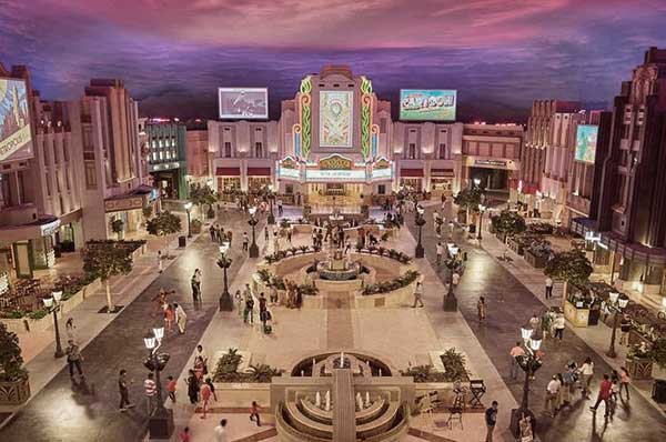 Interior parque Warner Bros World Abu Dhabi