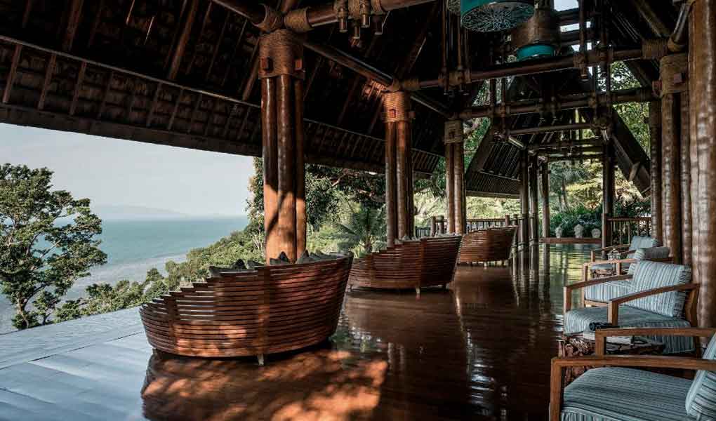 Lobby recepción del hotel lujo en Tailandia Four Seasons Koh Samui