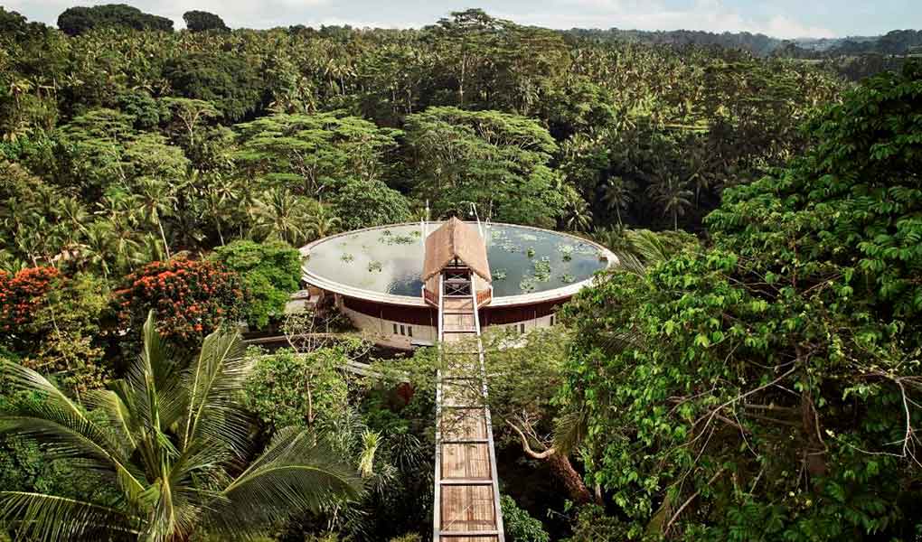 Four Seasons Resort Bali at Sayan entrada resort