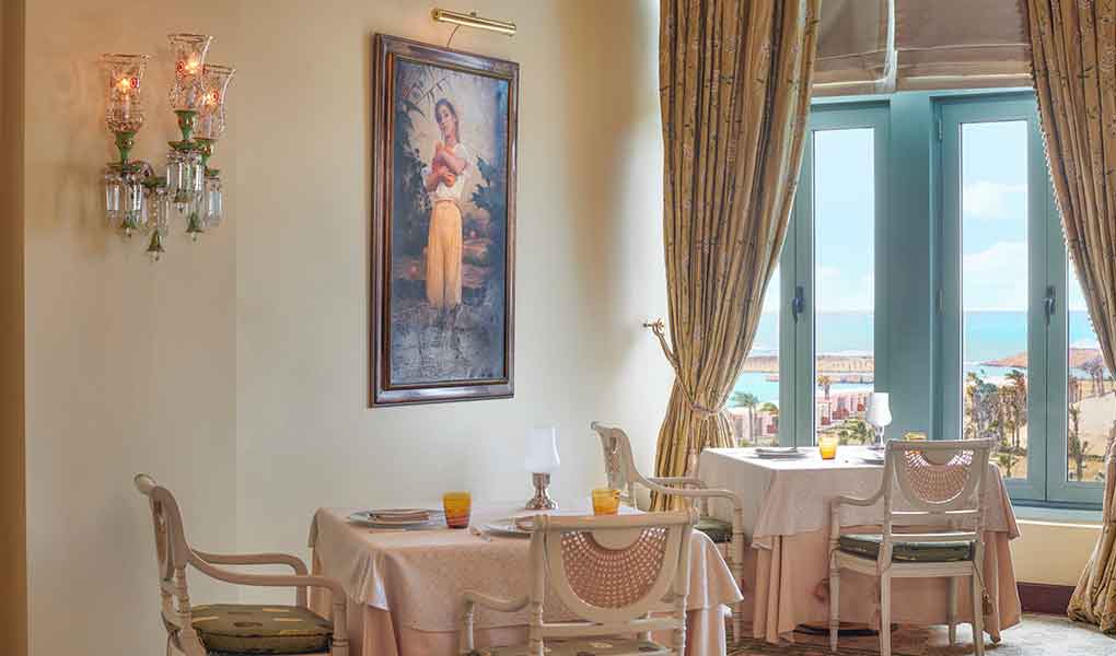 Restaurante hotel de lujo en Alexandria en Egipto