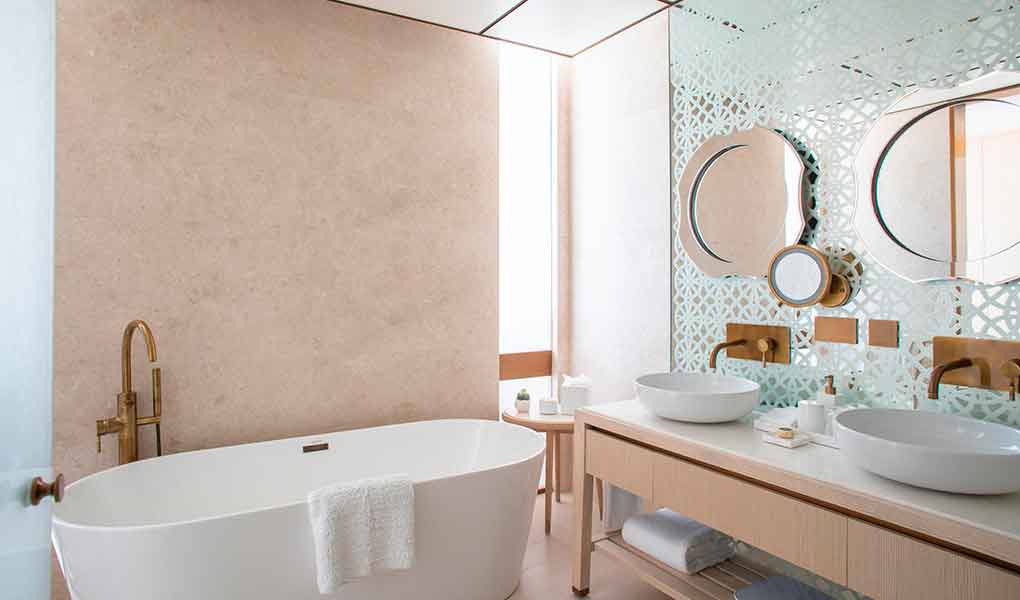 Decoración del hotel vistas del baño