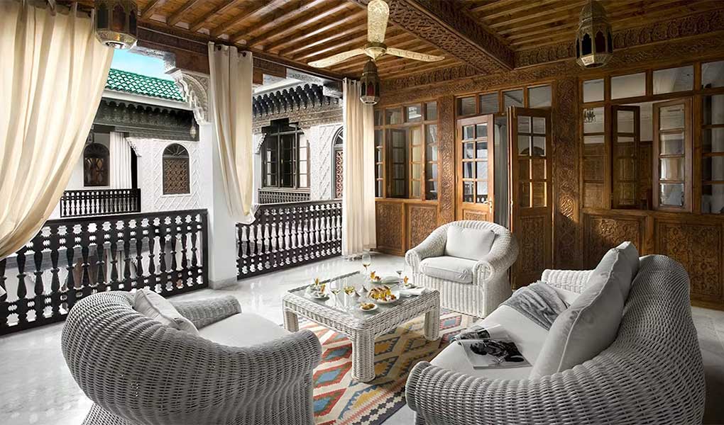 Galerias interiores del Riad de acceso a las habitaciones.