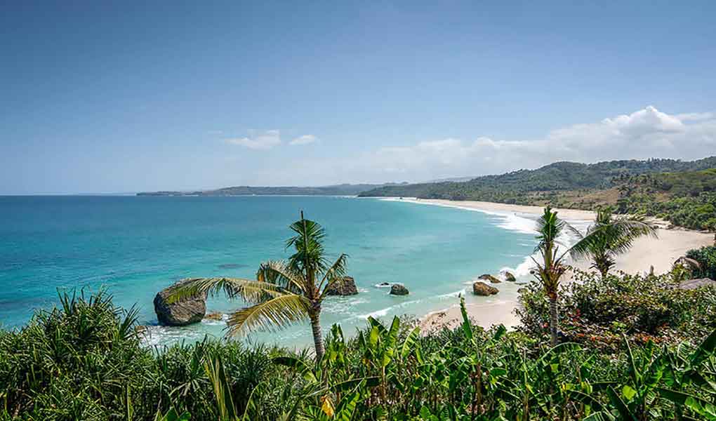 Vistas de la playa en Indonesia en Sumba Island