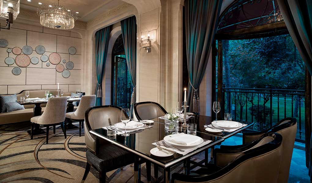 Restaurante del hotel de lujo en China Sofitel Legend Peoples Grand Hotel Xian