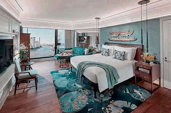 Interior de la habitación del hotel de lujo Mandarin Oriental en Tailandia