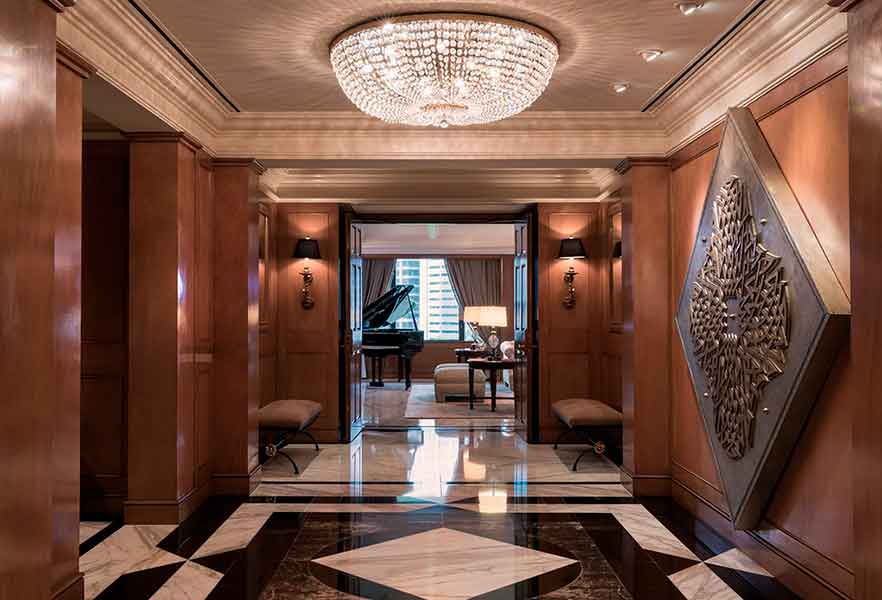The Peninsula Manila entrada a las habitaciones de lujo en Filipinas