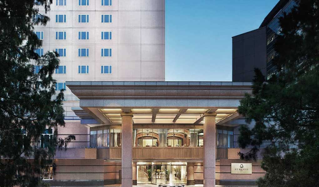 Exterior del hotel de lujo en Pekín The St. Regis Beijing