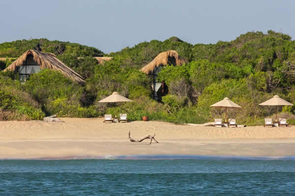 Viajes a Sri Lanka con playa. Hotel Jungle Beach Resort