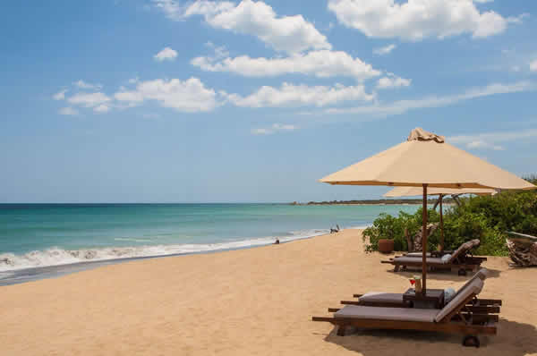 Viajes a Sri Lanka con playa. Hotel Jungle Beach Resort