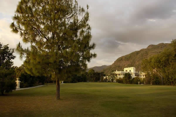 Vistas en Ananda in the Himalayas