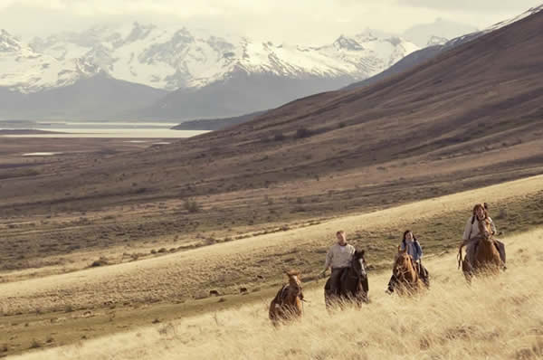 Excursión a caballo en el hotel EOLO en la Patagonia Argentina