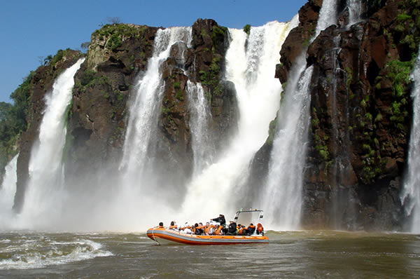 Paseo Macuco en las Cataratas del Iguazú