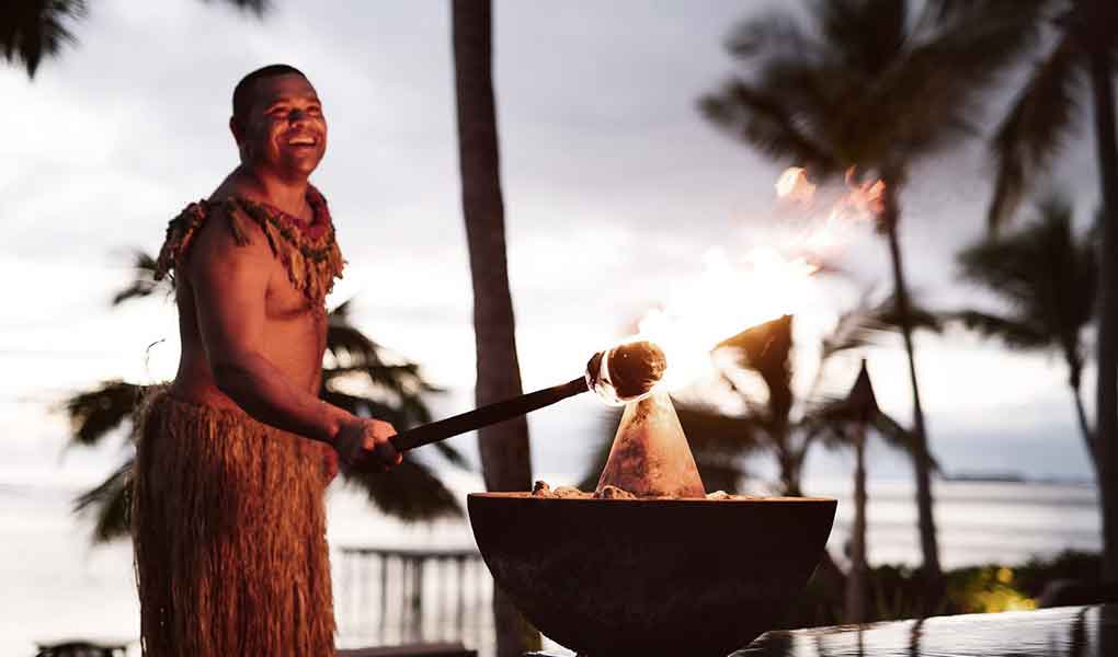 Nativo de Fiji baile tradicional pacífico noche