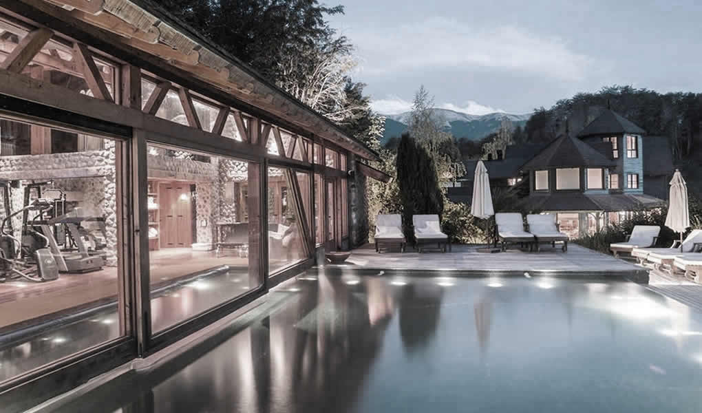 Hotel Las Balsas gimnasio y piscina climatizada