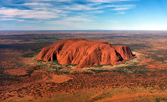 Ayers Rock en desierto de Australia