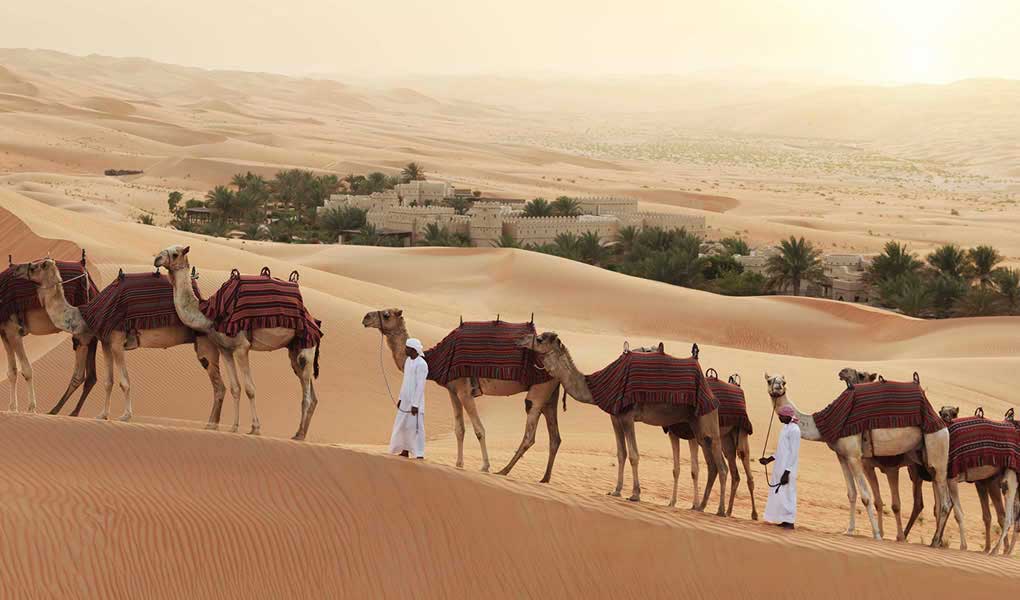 Excursiones lujo desierto Abu Dhabi Qasr Al Sarab Desert Resort