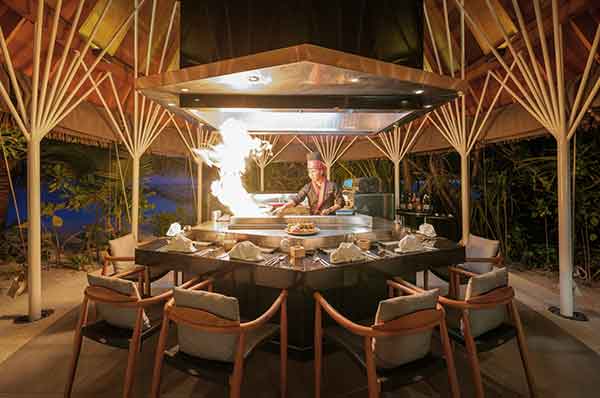 Restaurante barbacoa del Hotel Kandolhu