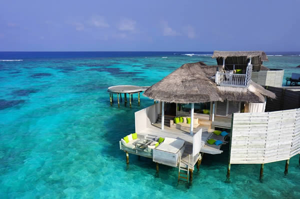 Bungalow sobre el agua en Maldivas