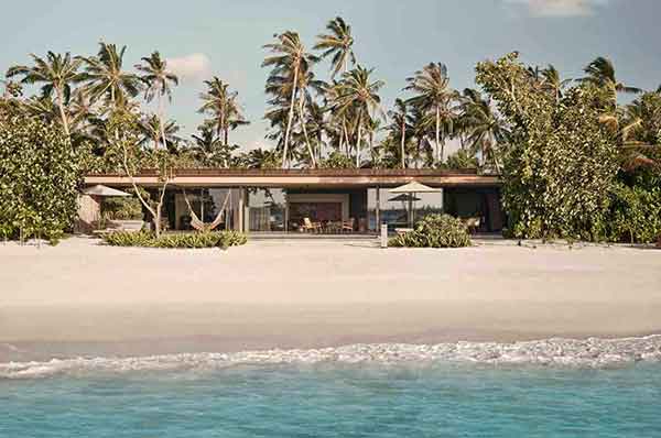 Beach Villa privada sobre la playa en Maldivas