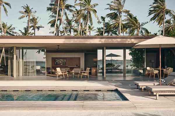 Exterior de la beach villa en madera