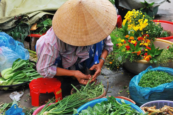 Viajes a Vietnam y Camboya a medida. Crucero Bahía de Halong y Angkor Wat